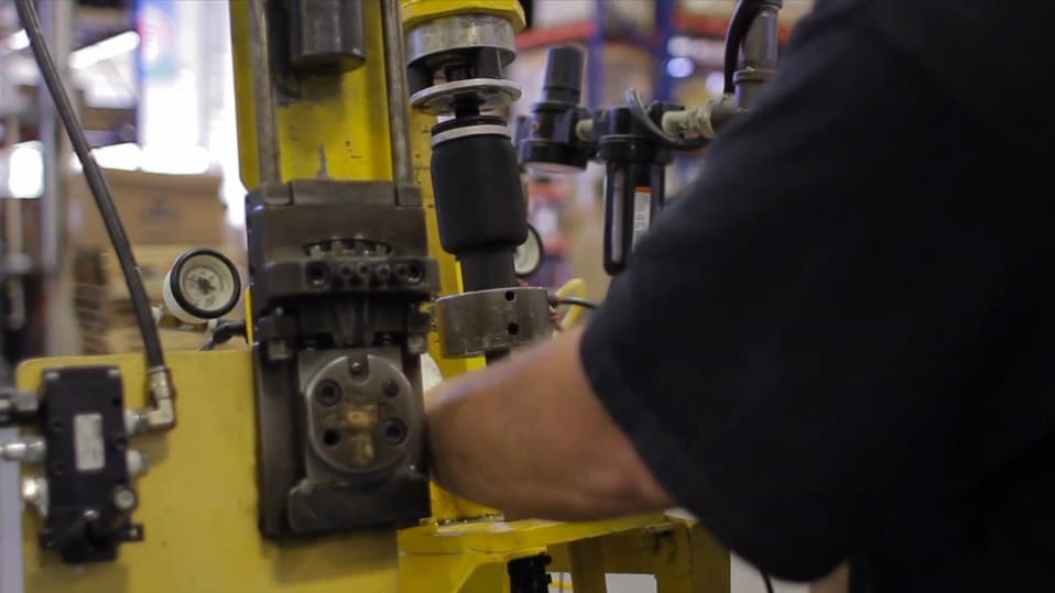 How Air Springs Are Made | Air Lift Company